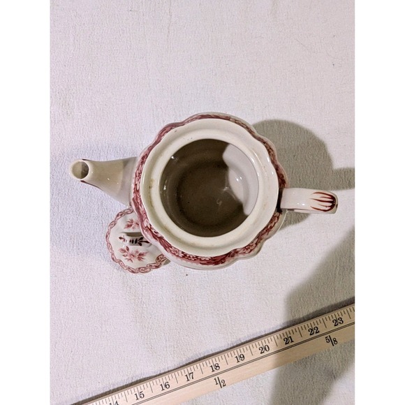 Vintage Red Transferware Tea For One Set Heraldic Crest Lions Cottagecore Teapot - Picture 3 of 9